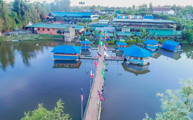 Stedmak Gardens And Recreation Centre