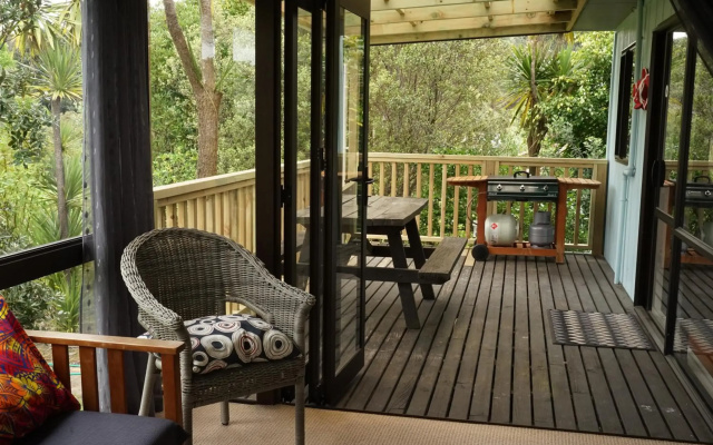 Riverview Retreat - Cooks Beach Holiday Home