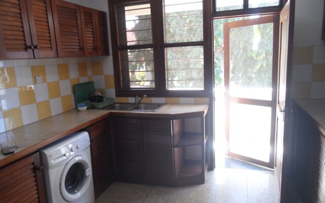 Upanga B&B - UN Road