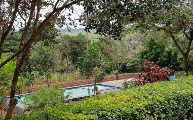 TanzanIce Farm Lodge