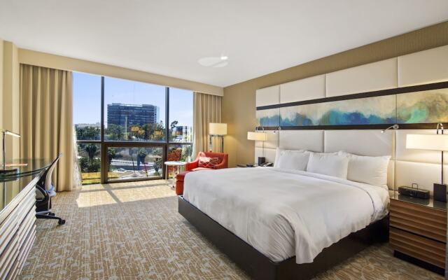 The LA Hotel Downtown