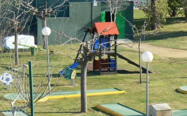 Los Juncos de Pineda Park