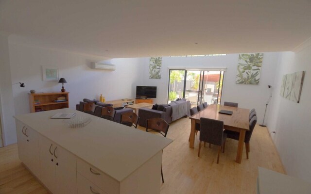 Townhouse 212