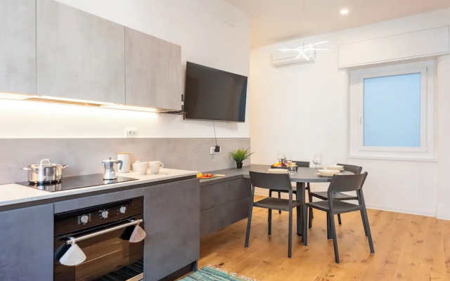 Central Apartment Piazza Dante Genova