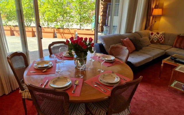 Paradise lake view Apartment