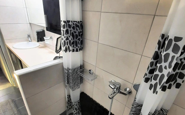 Athens city center apartment next to metro & close to Acropolis