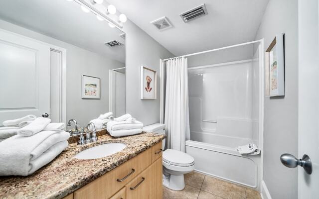 Crb0906 3 Bedroom Condo