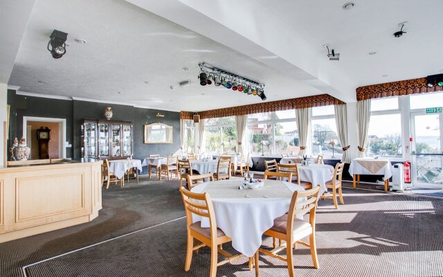 Summerhill Hotel