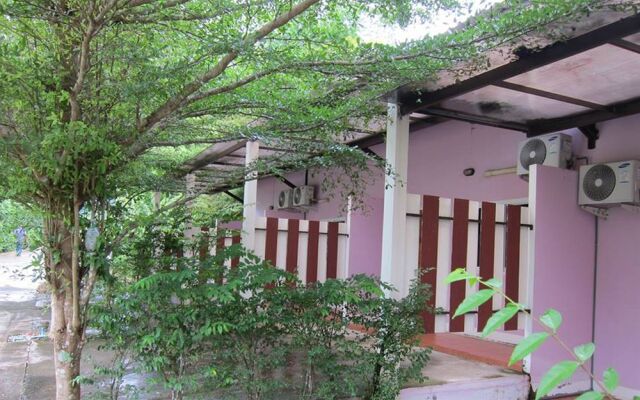 Anavin House