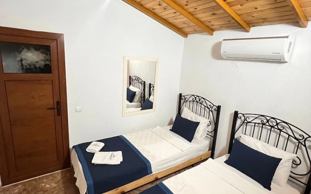 Ata Bungalow Evleri Kas