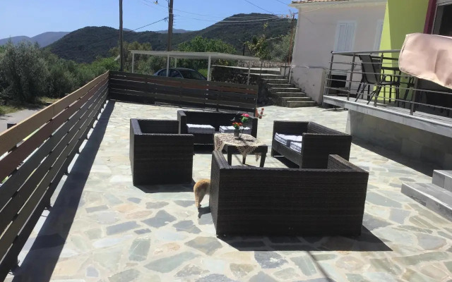 Zois' House