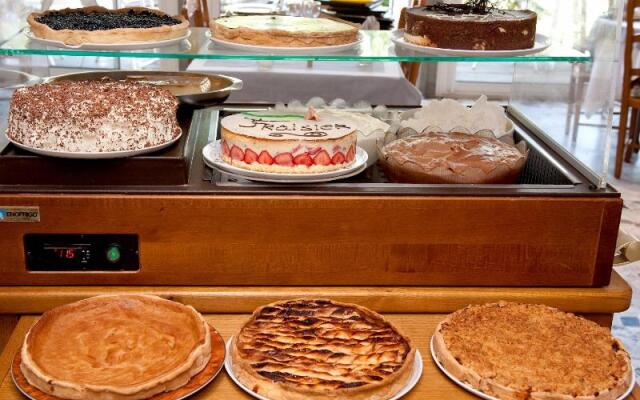 Logis Hotel De La Poste - Tence