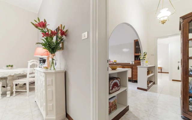 Patricia's Termini Apartment