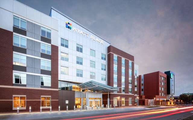 Hyatt Place Oklahoma City / Bricktown