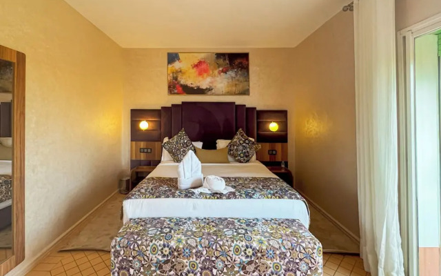 Luxurious Duplex in a Peaceful Resort