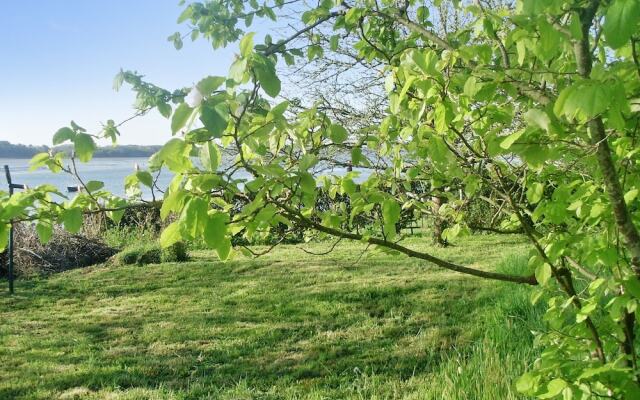 House With 2 Bedrooms in Lanester, With Wonderful Lake View and Enclos