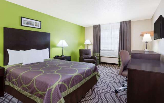 Super 8 by Wyndham Tappahannock VA