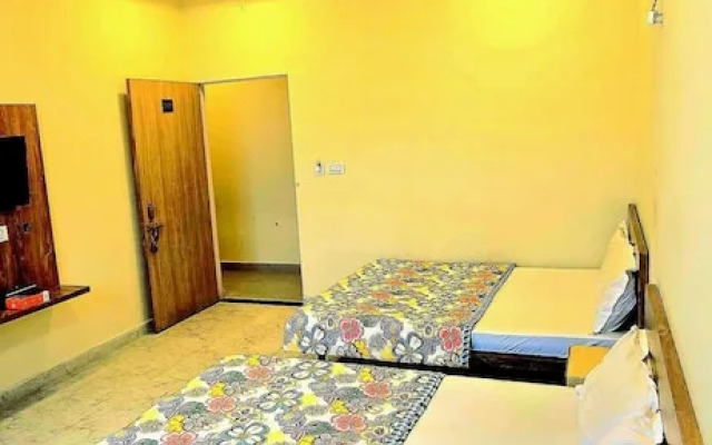 Sunrise Hotel & Restaurant