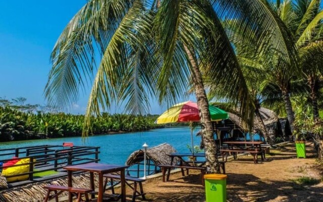 Shane Josa Resort