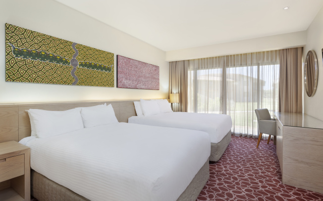 Crowne Plaza Alice Springs Lasseters by IHG – Guest Rooms – Alice Springs