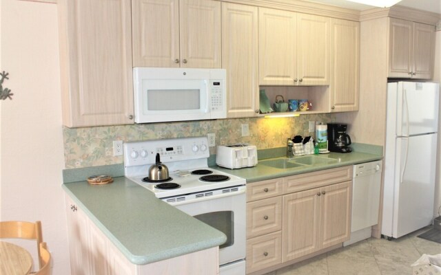 Jamaica Royale - 008 - 1 Br Apts