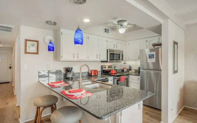 Lea Casa at Casa de Emdeko