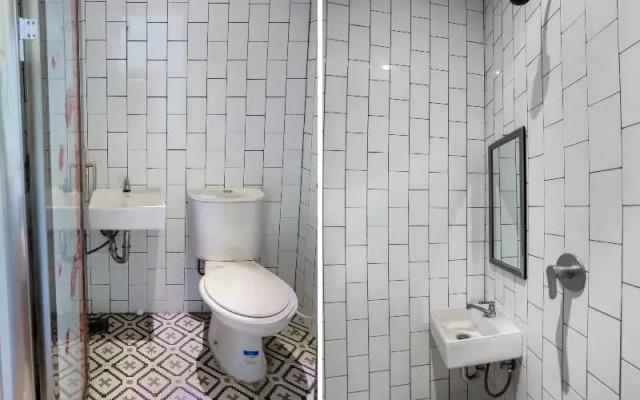 Point Inn by OYO Rooms