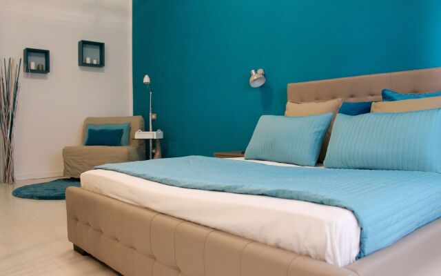 Le Coq Suites