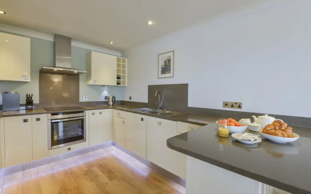 17 Burgh Island Causeway