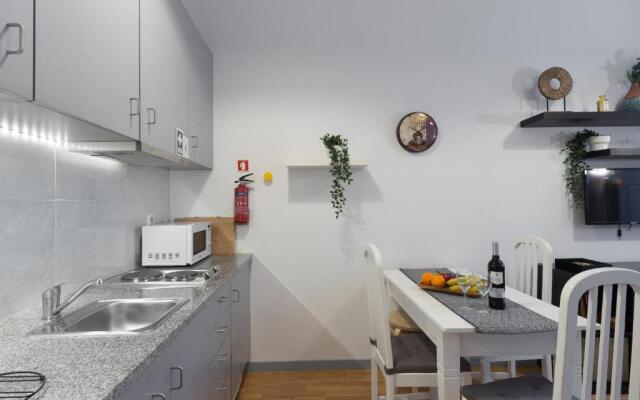 2 Comfortable Stunning Flats - City Center