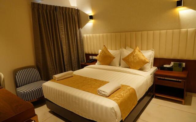 The Kings Park Grand