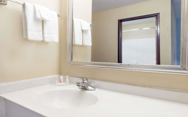 Baymont Warrenton MO