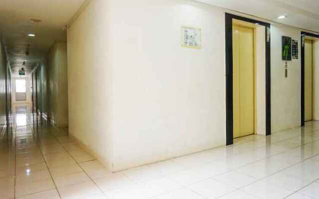 Capital O 92099 A99 Property