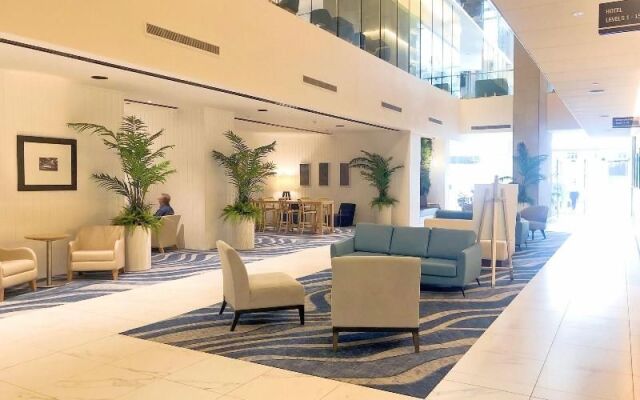 H Residence Apartments- Holiday Paradise