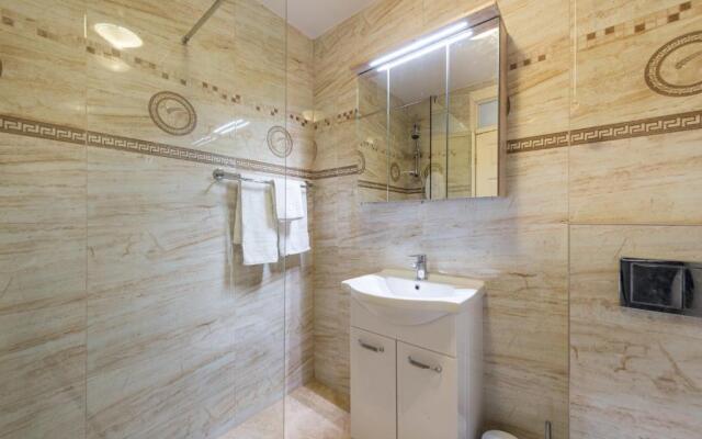 Stunning 2-bedroom apartment with a beautiful view