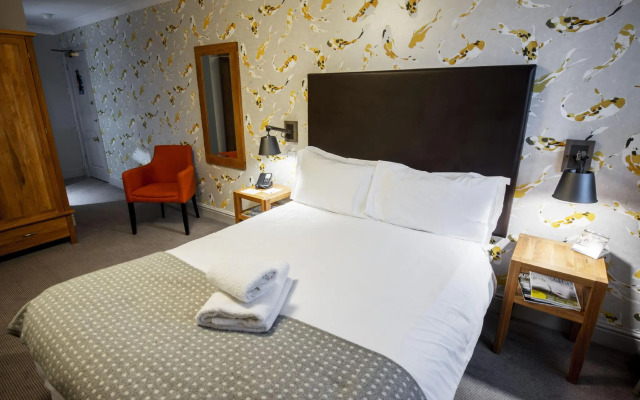 Stonehouse Court Hotel