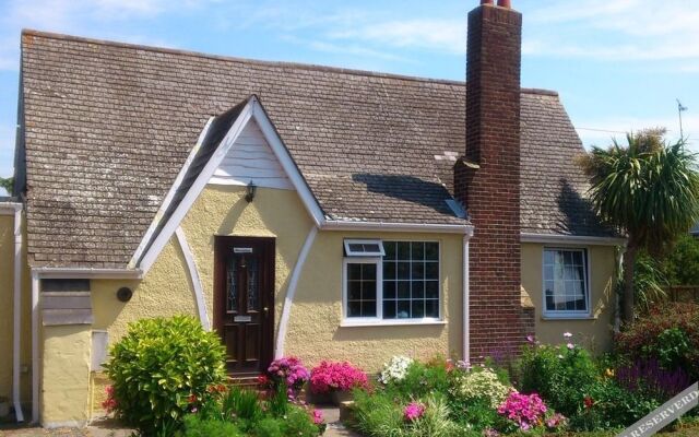 The Lodge Guest House