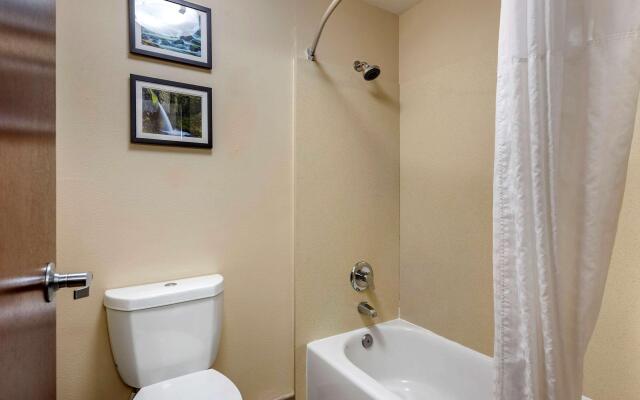 Comfort Inn Portland Hotel