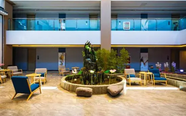 Jinglan Holiday Hotel