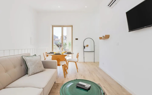 The Sunny Duplex at BoaVista Flats