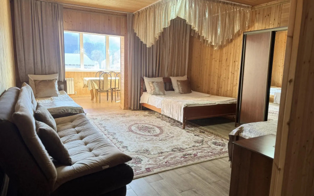 Hotel Cheget Khoum