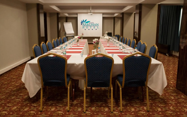 Hotel Buyuk Saruhan
