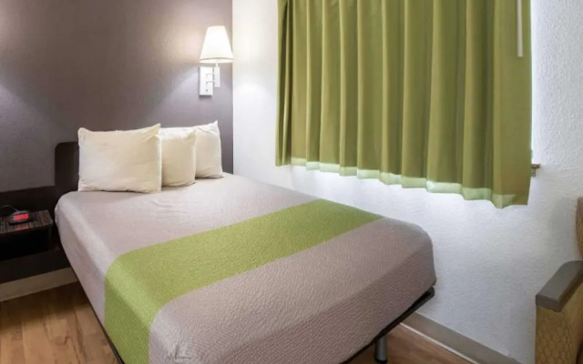 Studio 6 Bay City, TX