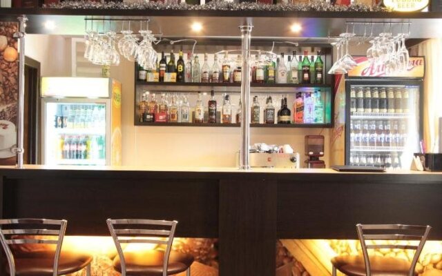 40 Let Pobedy Hotel