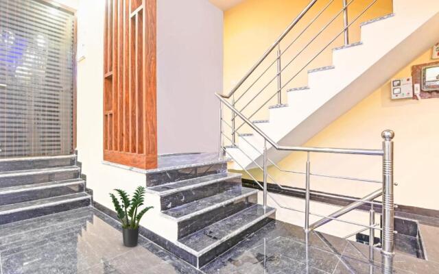 Oyo Townhouse 1123 Kalyanpur Metro