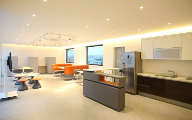 Innostay Hotel