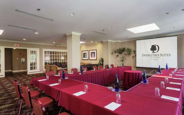 DoubleTree Suites by Hilton Hotel Mt. Laurel