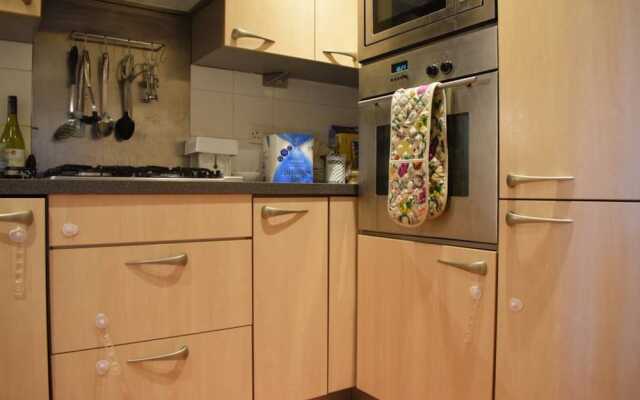2 Bedroom Flat Next to Brockwell Park