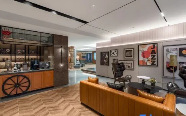 Homeinn Plus Hotel (Shanghai Hongqiao Airport National Exhibition and Convention Center)