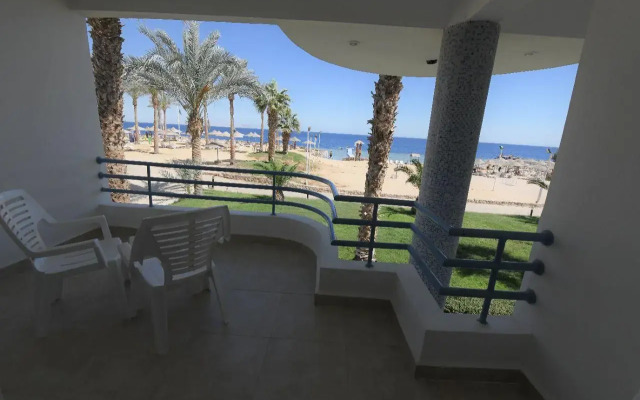 Queen Sharm Resort